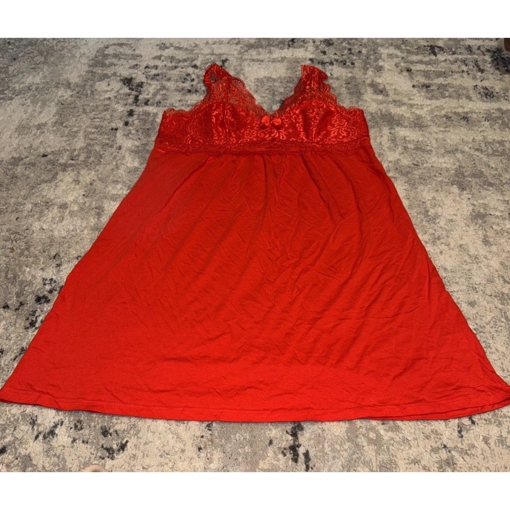 Avenue Plus Size 14/16 Sexy Red Lace Trimmed Nightgown Womens Short